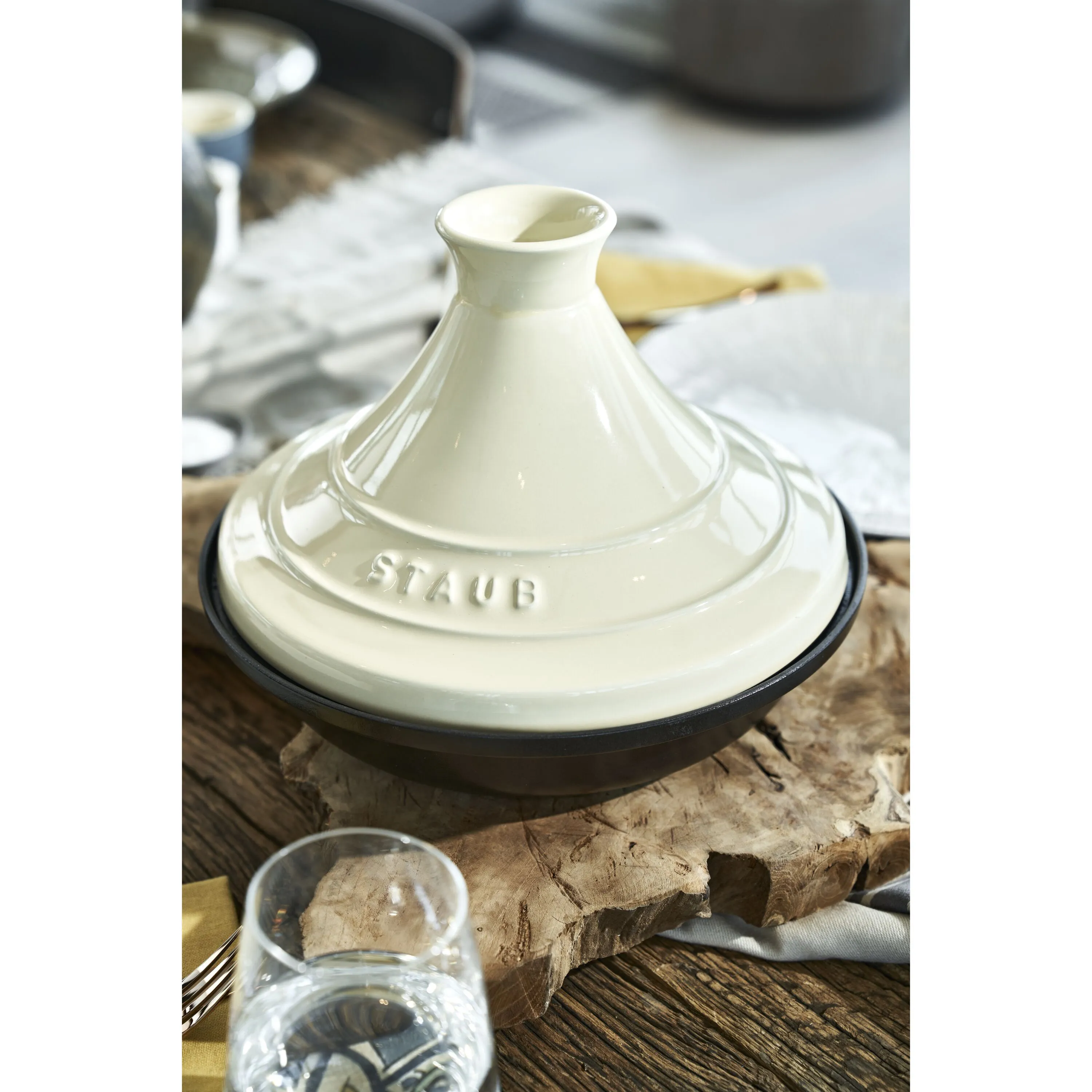 Tajine 28 cm, Fonte, Cream